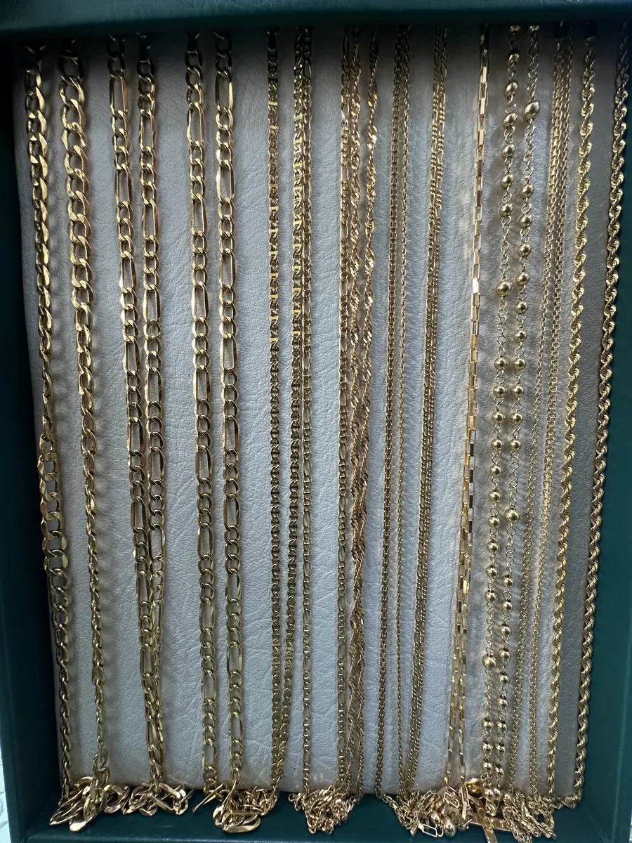 Cadenas clásicas en oro II