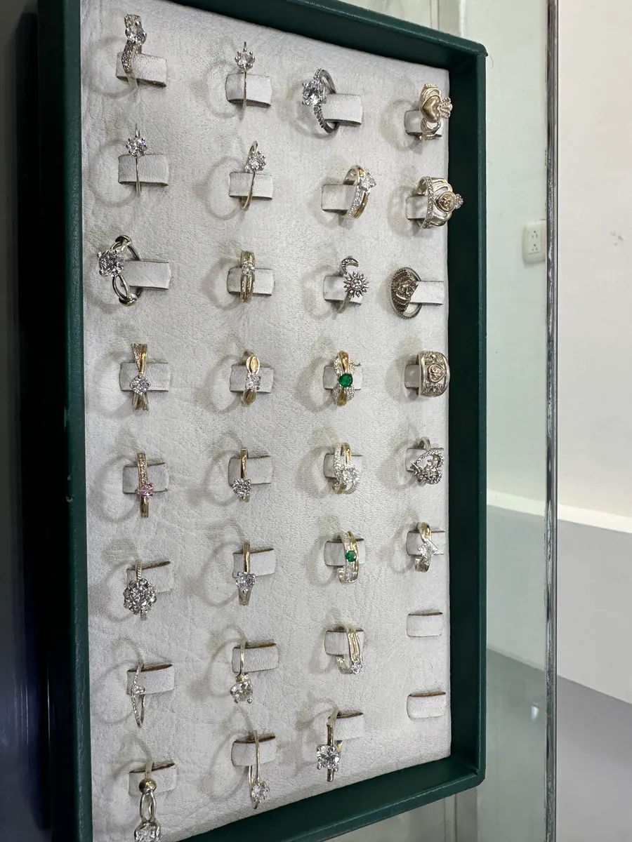 Anillos con color en plata IV